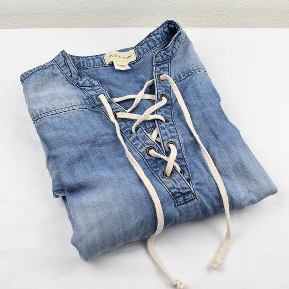 cloth & stone Dresses & Skirts - Cloth & Stone Denim Dress w/pockets Size Small Color Blue Gently Used Condition